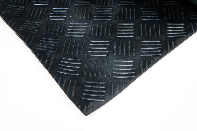 Tapis 544 - Checker - SBR Noir 70sh - 10mx1m40 - ép 3mm+/-0.4